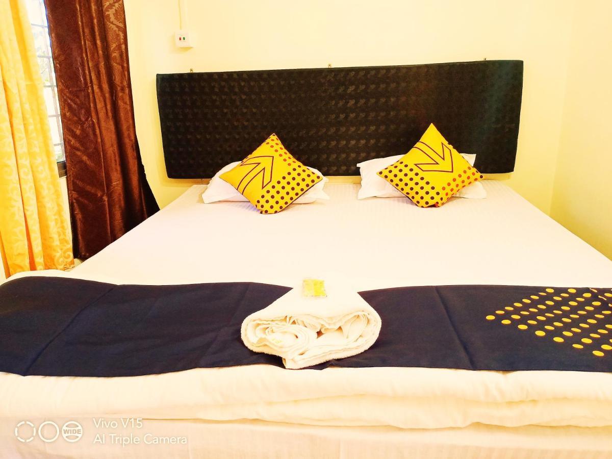 Hotel Executive Bongaigaon Екстер'єр фото